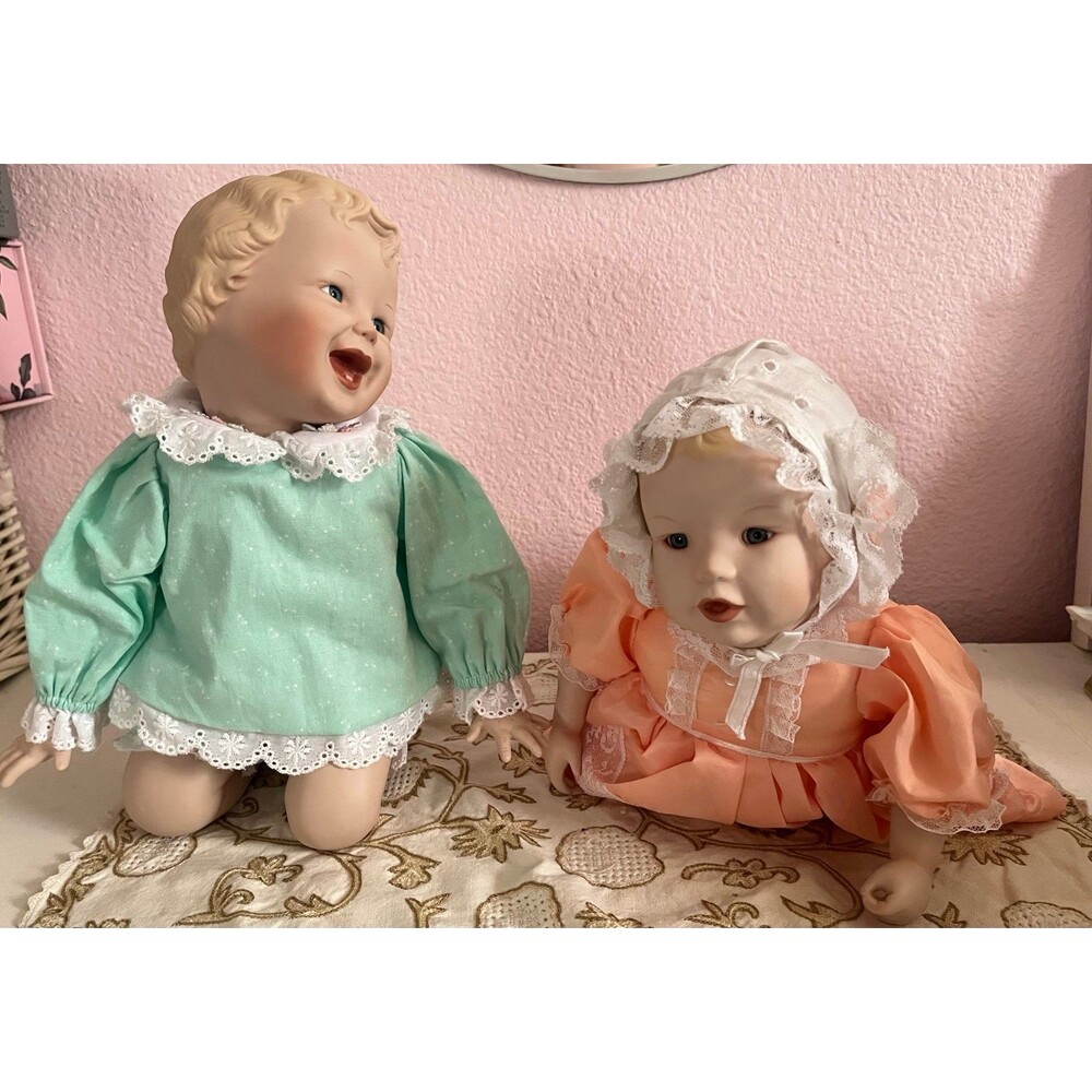 Vintage Yolanda Knowles Porcelain Picture Perfect Babies